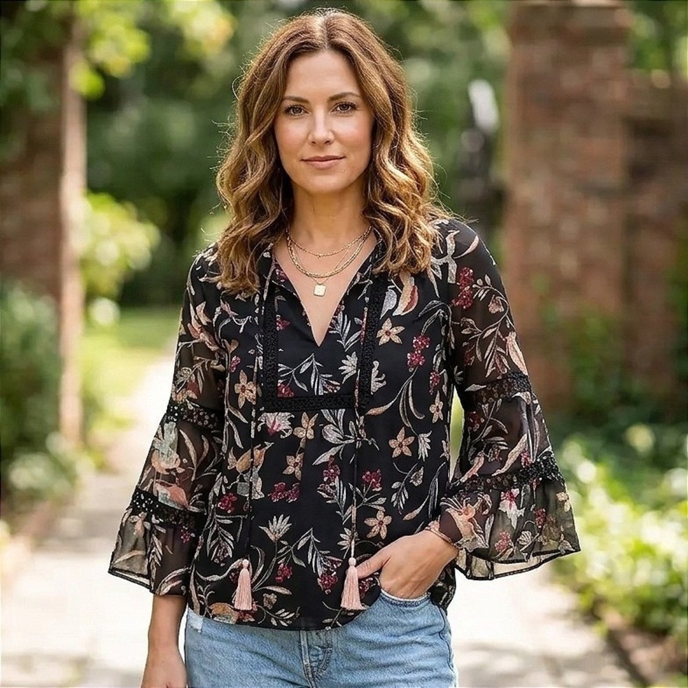 Anthropologie Maeve Odette Floral Blouse Bell Sleeve Small Peasant Boho Witchy